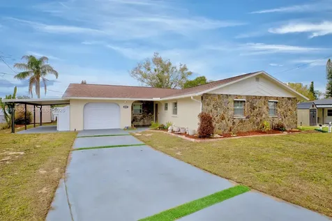 1718 Theon Street Sebring FL 33870