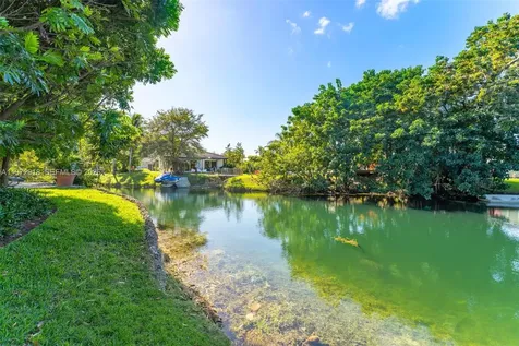 12950 SW 67th Avenue Pinecrest FL 33156