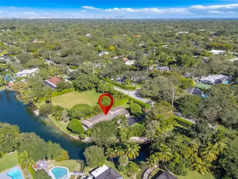 12950 SW 67th Avenue Pinecrest FL 33156