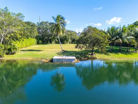 12950 SW 67th Avenue Pinecrest FL 33156