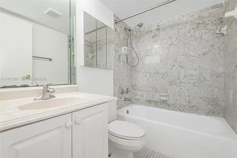 555 NE 15th Street Miami FL 33132