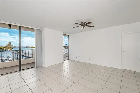 555 NE 15th Street Miami FL 33132