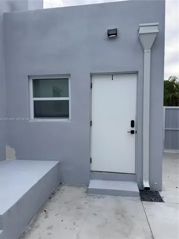 2353 SW 11th Terrace Miami FL 33135