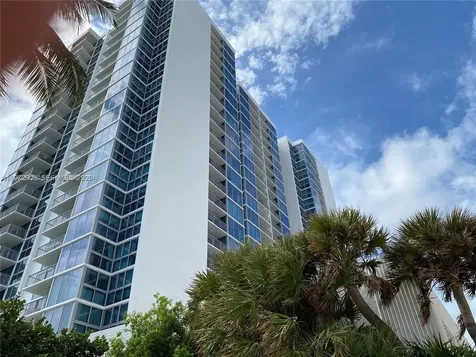 2655 Collins Avenue Miami Beach FL 33140