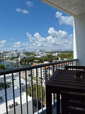 2655 Collins Avenue Miami Beach FL 33140