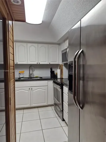 2655 Collins Avenue Miami Beach FL 33140