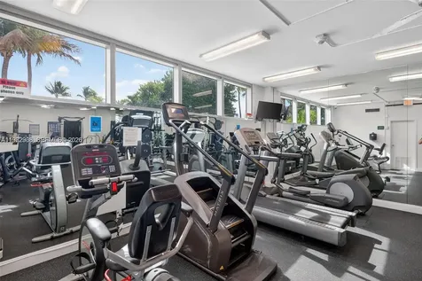 2655 Collins Avenue Miami Beach FL 33140