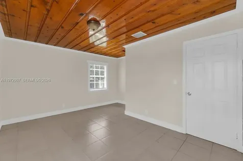 2118 Cleveland Street Hollywood FL 33020