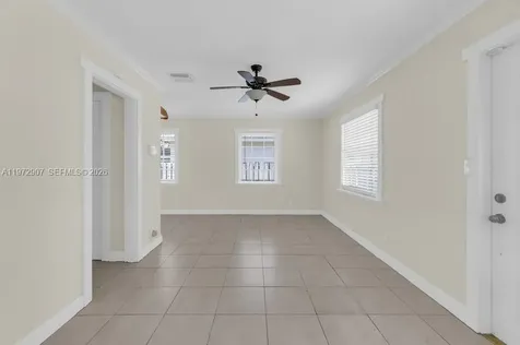 2118 Cleveland Street Hollywood FL 33020