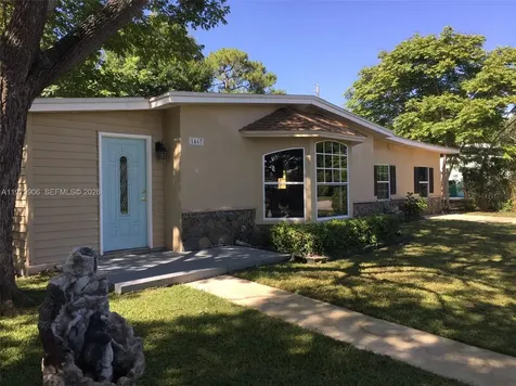 1467 Renton Deltona FL 32725