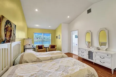 3151 Overlook Road Davie FL 33328