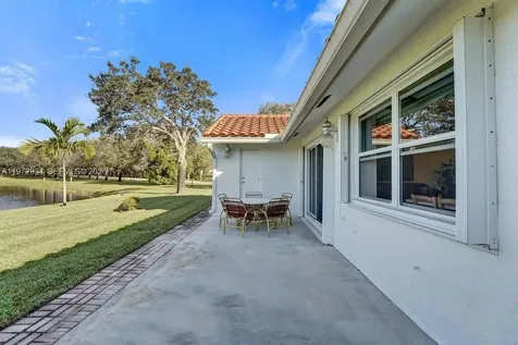 3151 Overlook Road Davie FL 33328
