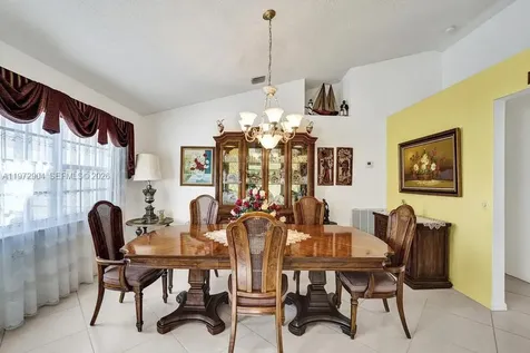 3151 Overlook Road Davie FL 33328