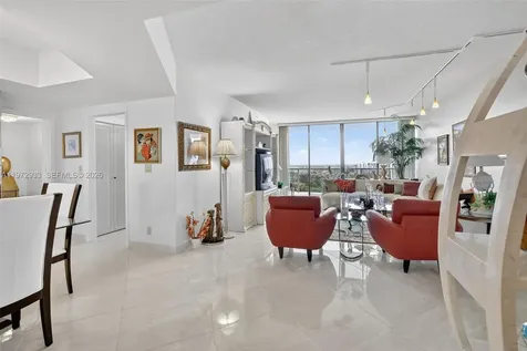 20281 E Country Club Drive Aventura FL 33180