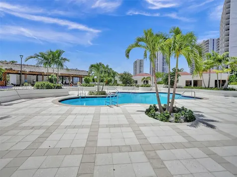 20281 E Country Club Drive Aventura FL 33180