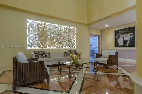 20281 E Country Club Drive Aventura FL 33180