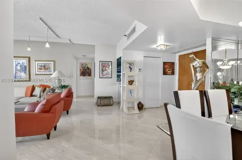 20281 E Country Club Drive Aventura FL 33180
