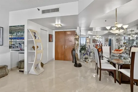 20281 E Country Club Drive Aventura FL 33180