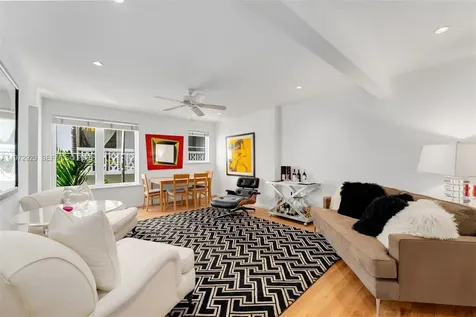 1018 Meridian Avenue Miami Beach FL 33139