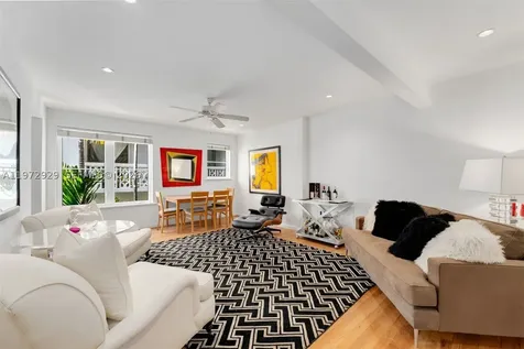 1018 Meridian Avenue Miami Beach FL 33139