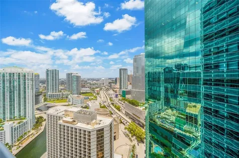 200 Biscayne Boulevard Way Miami FL 33131