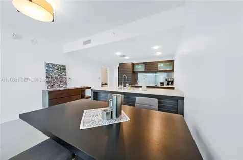 200 Biscayne Boulevard Way Miami FL 33131