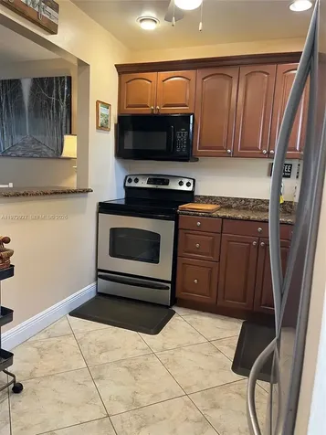 752 Lori Drive Palm Springs FL 33461