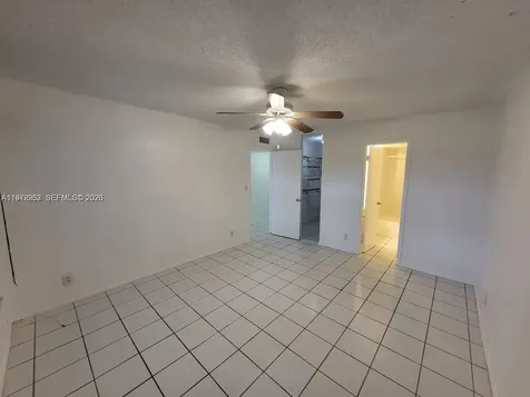 455 S Pine Island Road Plantation FL 33324