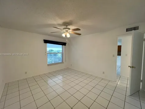 455 S Pine Island Road Plantation FL 33324