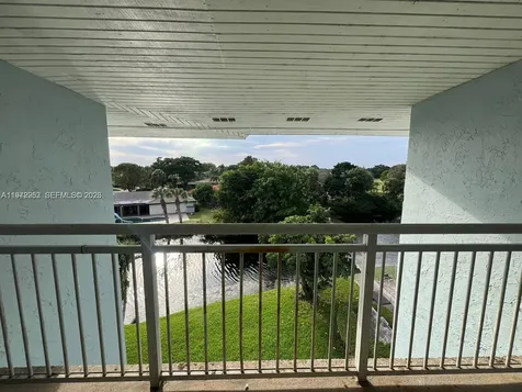 455 S Pine Island Road Plantation FL 33324