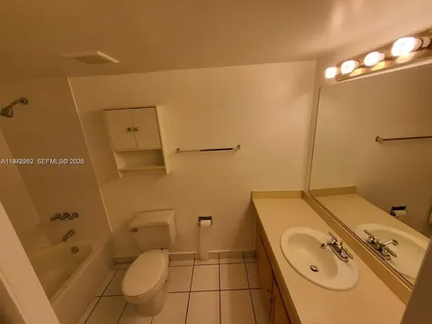 455 S Pine Island Road Plantation FL 33324