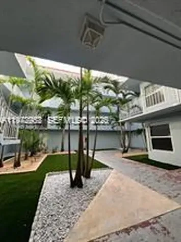 455 S Pine Island Road Plantation FL 33324