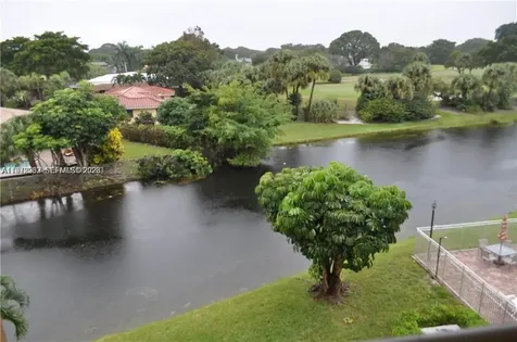 455 S Pine Island Road Plantation FL 33324