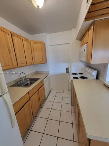 455 S Pine Island Road Plantation FL 33324
