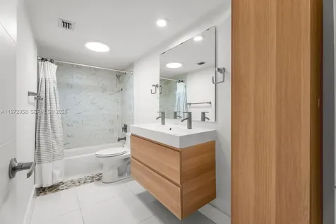 1925 NE Brickell Avenue Miami FL 33129