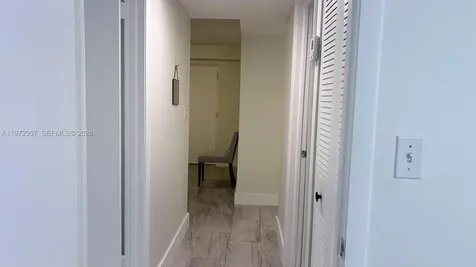 199 SW 12th Avenue Miami FL 33130
