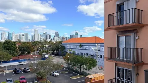199 SW 12th Avenue Miami FL 33130