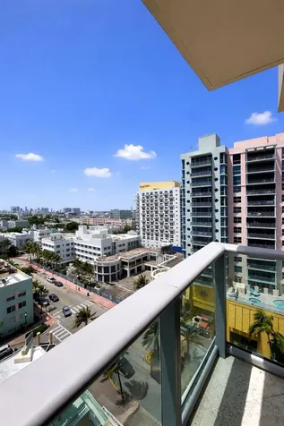 1455 Ocean Drive Miami Beach FL 33139