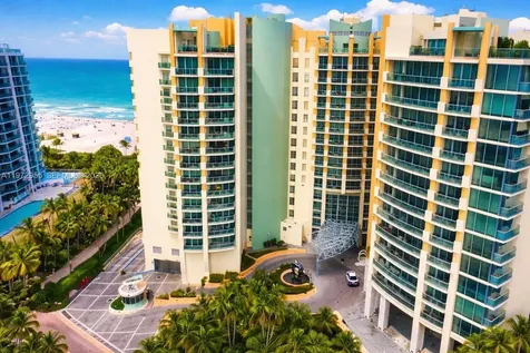 1455 Ocean Drive Miami Beach FL 33139