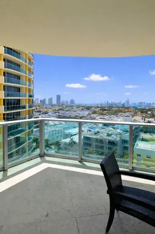 1455 Ocean Drive Miami Beach FL 33139