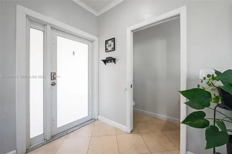 1026 SW 180th Terrace Pembroke Pines FL 33029