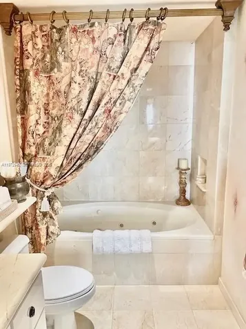 1 Century Lane Miami Beach FL 33139