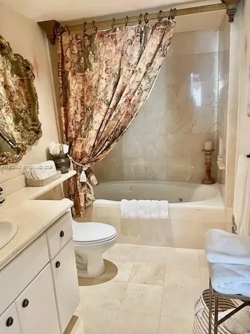1 Century Lane Miami Beach FL 33139