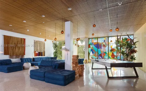 1 Century Lane Miami Beach FL 33139