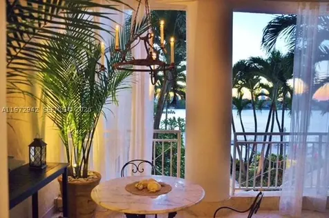 1 Century Lane Miami Beach FL 33139