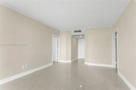 4775 Collins Avenue Miami Beach FL 33140