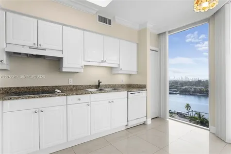 4775 Collins Avenue Miami Beach FL 33140