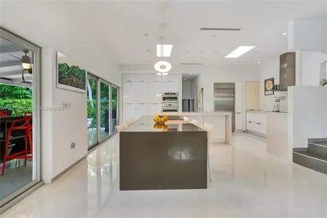 84 Bay Heights Drive Miami FL 33133