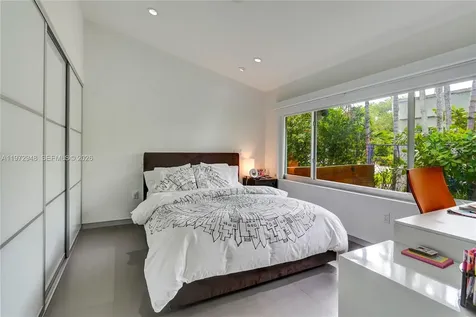84 Bay Heights Drive Miami FL 33133