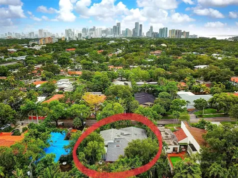 84 Bay Heights Drive Miami FL 33133